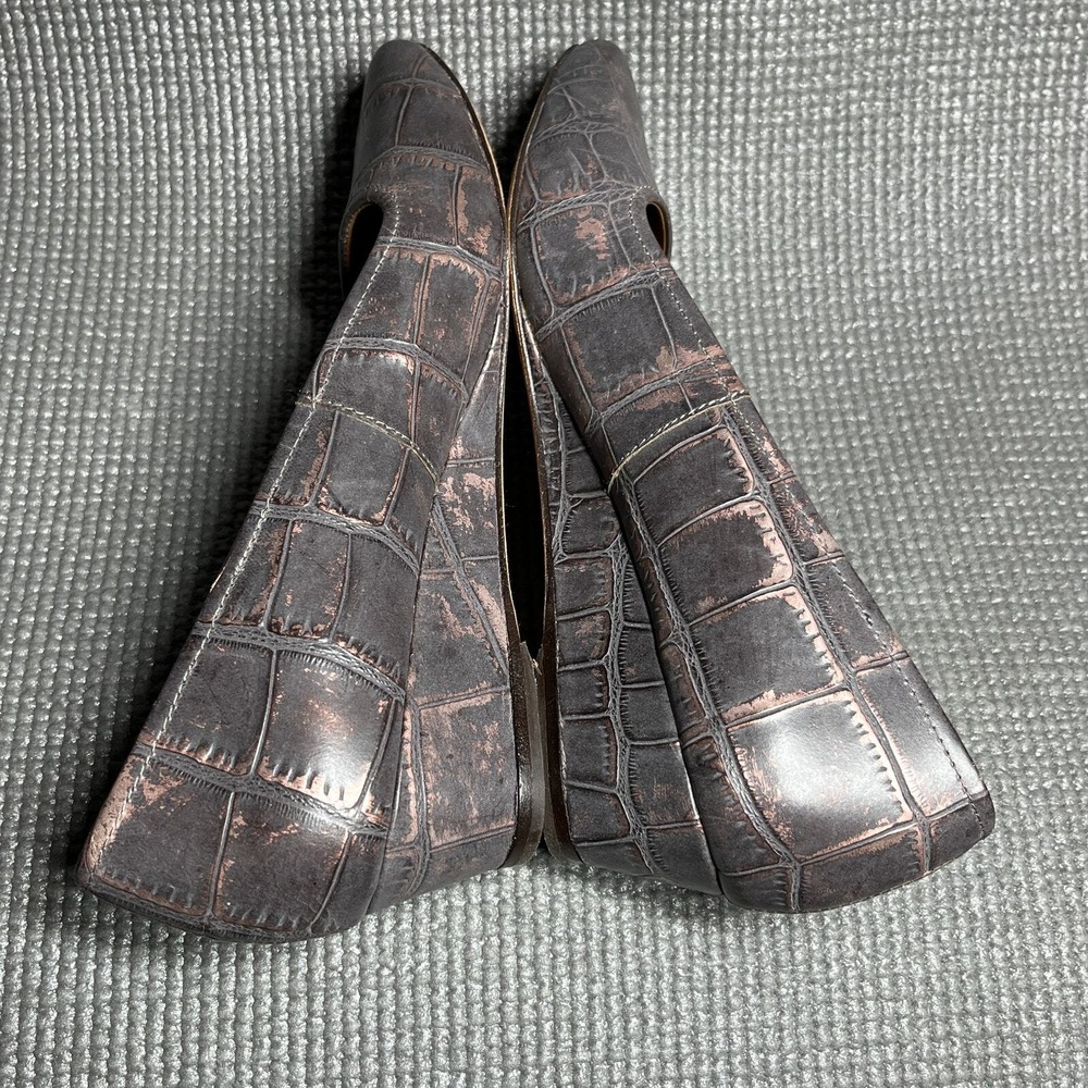 Donald J. Pliner Pisa Pumps Heels Womens Size 7N Copper Metallic Leather Wedge - Picture 7 of 9